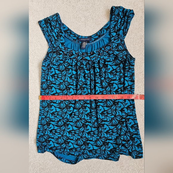 Cap Sleeve tank top blue and black, Banana Republic peasant top, Size S - Picture 6 of 8